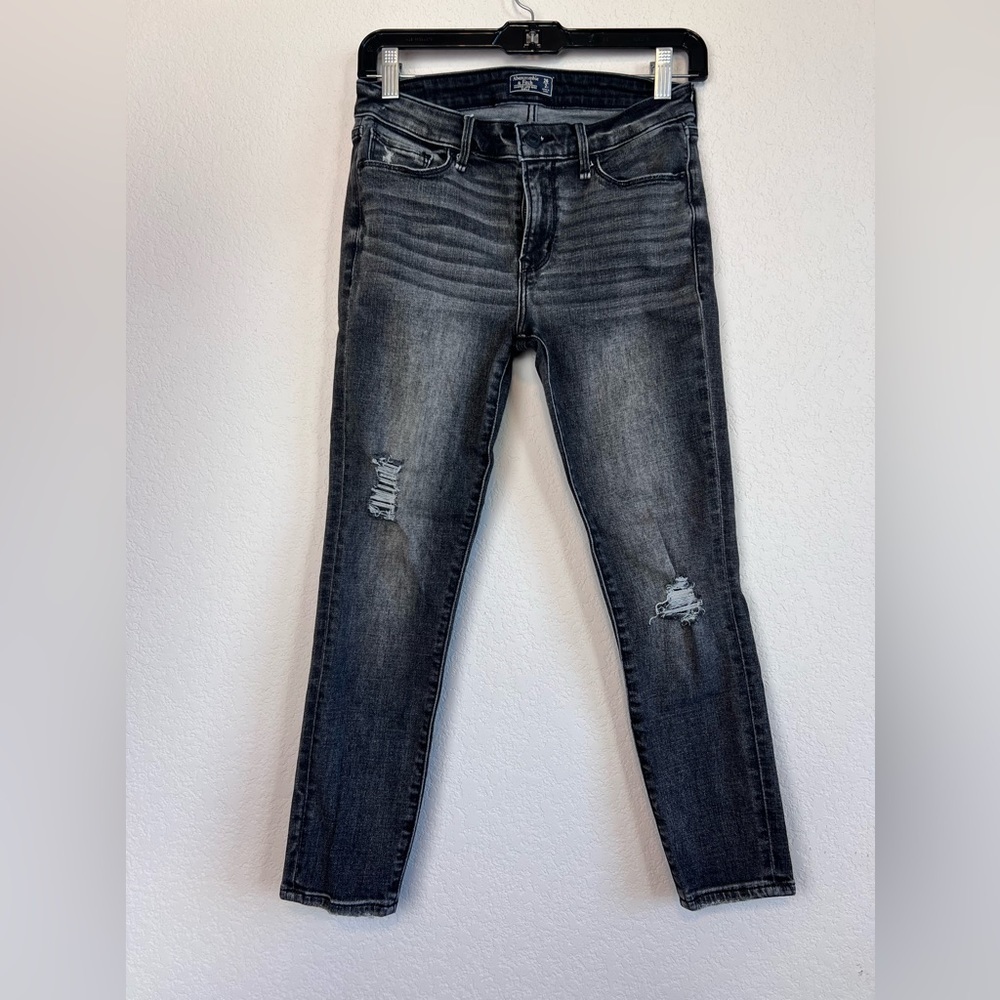Abercrombie & Fitch Harper Low Rise Ankle Jeans in Black Size 2S